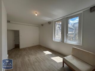  Appartement à louer 2 pièces 49 m²