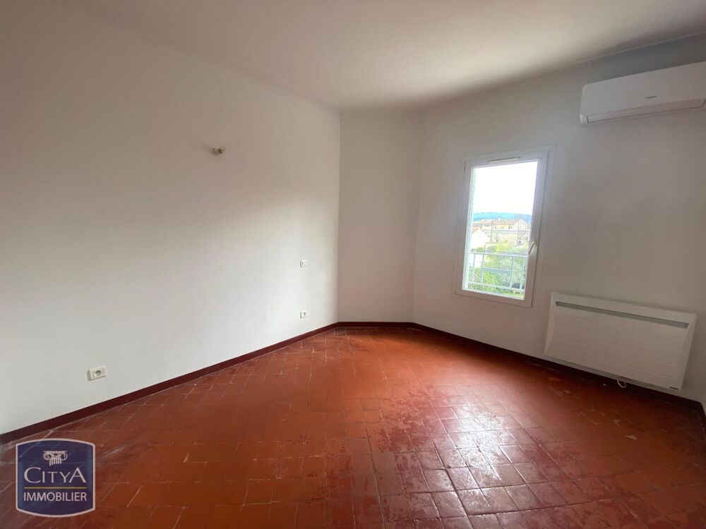 location Appartement - 3 pièce(s) - 46 m² Carpentras (84200)