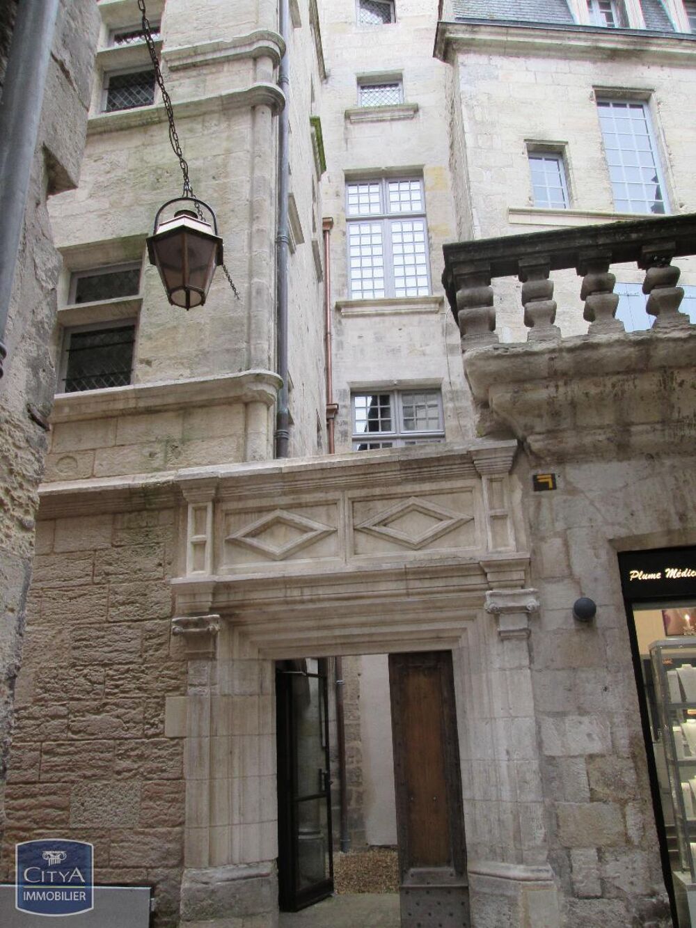 location Appartement - 2 pièce(s) - 76 m² Périgueux (24000)