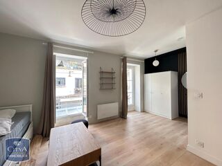  Appartement à louer 1 pièce 25 m²