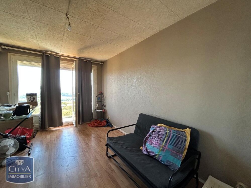À LOUER : Appartement T3 situé à Firminy, dans le départ....