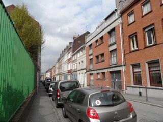  Parking / Garage à louer 