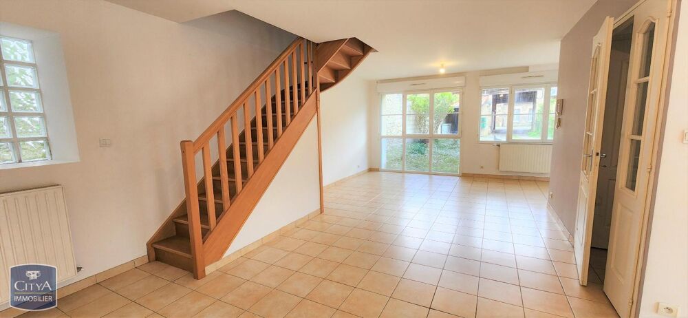 location Appartement - 4 pièce(s) - 99 m² Eppes (02840)