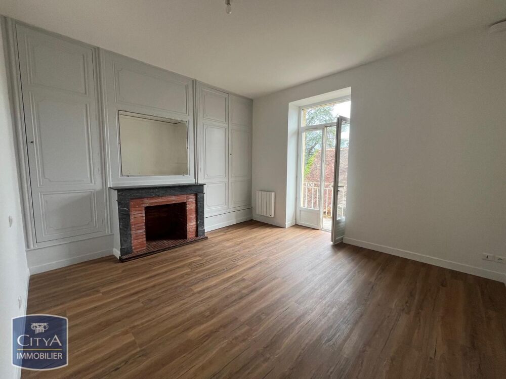 location Appartement - 2 pièce(s) - 57 m² Montignac (24290)