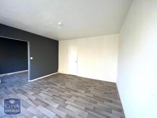  Appartement à louer 3 pièces 61 m²
