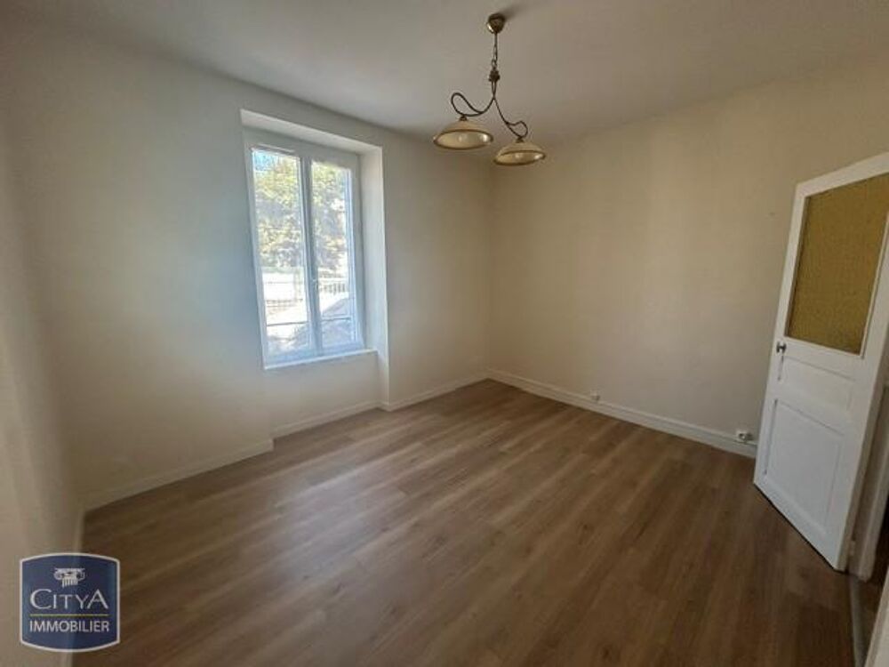 location Appartement - 3 pièce(s) - 57 m² Clermont-Ferrand (63000)
