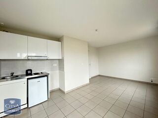  Appartement à louer 1 pièce 27 m²