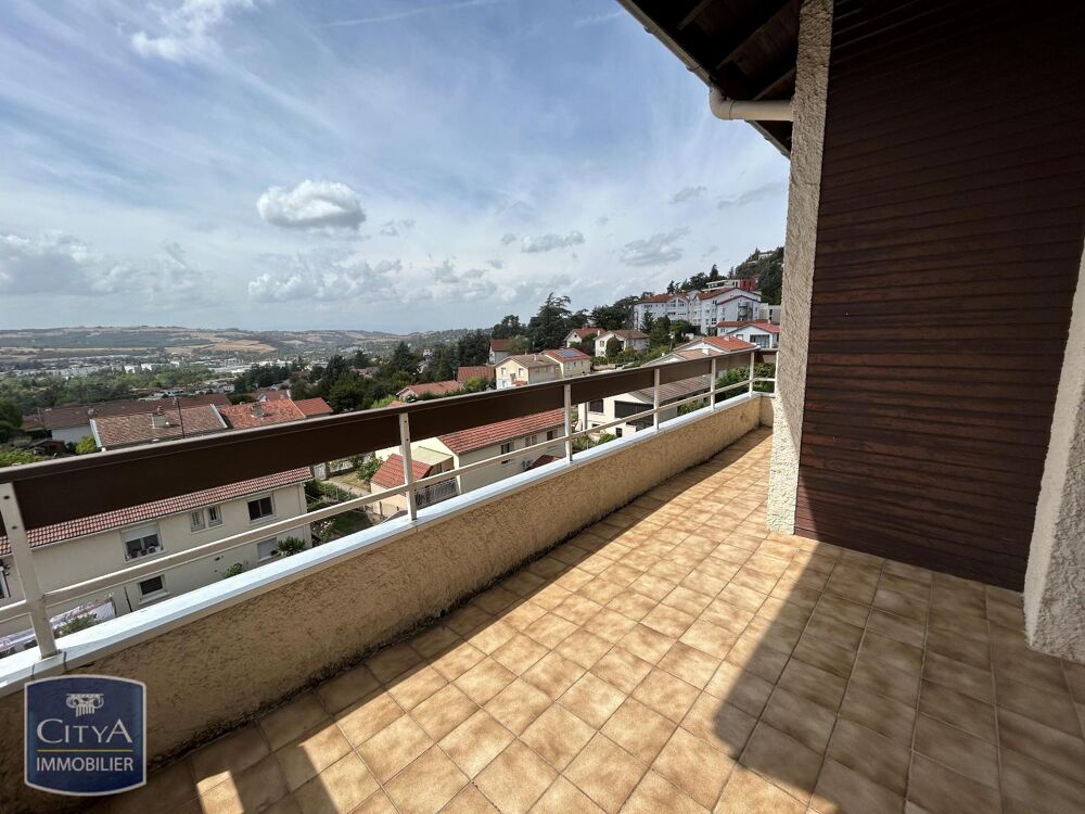 location Appartement - 2 pièce(s) - 70 m² Saint-Priest-en-Jarez (42270)