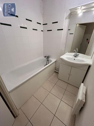  Appartement à louer 2 pièces 46 m²