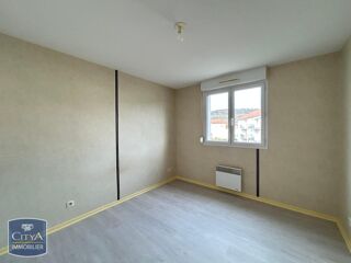  Appartement à louer 2 pièces 56 m²