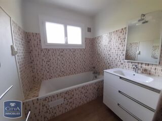  Maison � louer 6 pi�ces 88 m� Le vigen