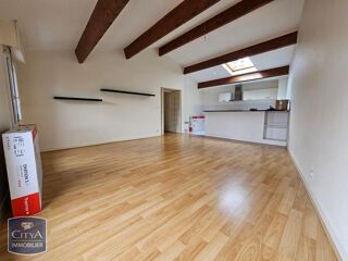  Appartement à louer 3 pièces 75 m²