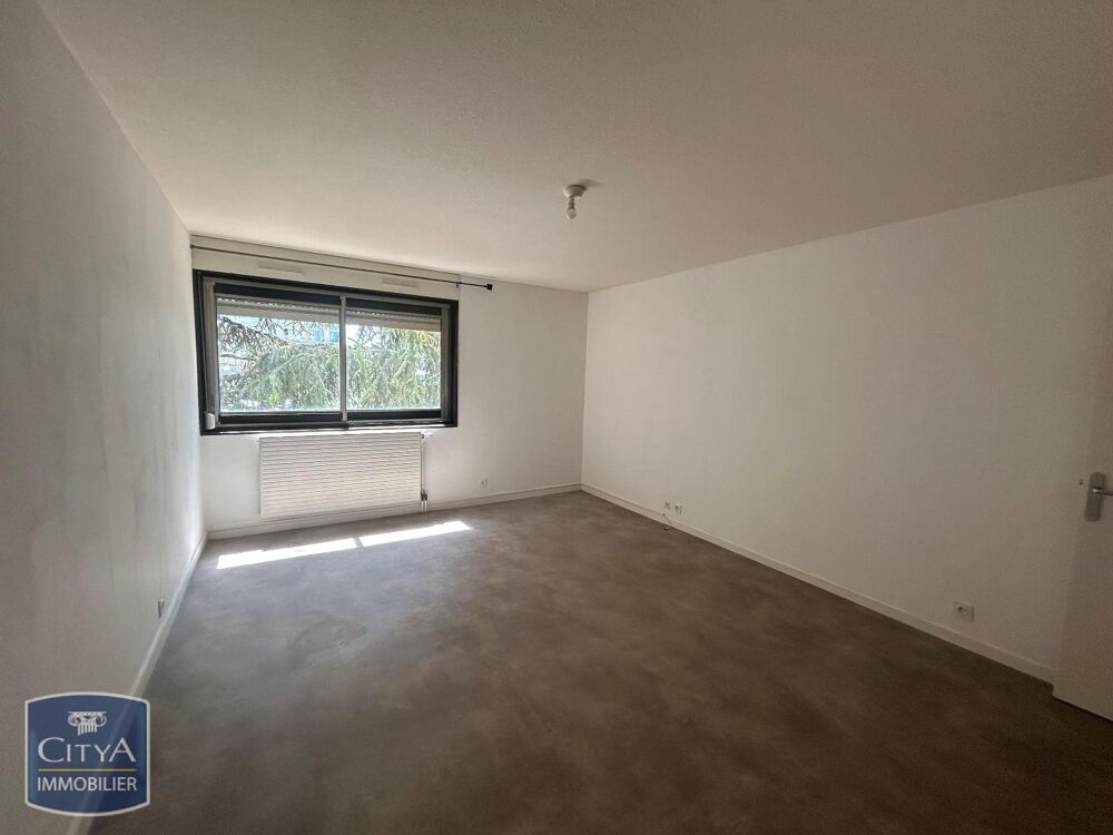 location Appartement - 3 pièce(s) - 65 m² Chalon-sur-Saône (71100)