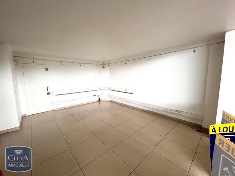 À LOUER : Local commercial idéalement situé à Chinon,... 345 37500 Chinon