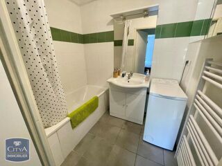  Appartement à louer 2 pièces 43 m²