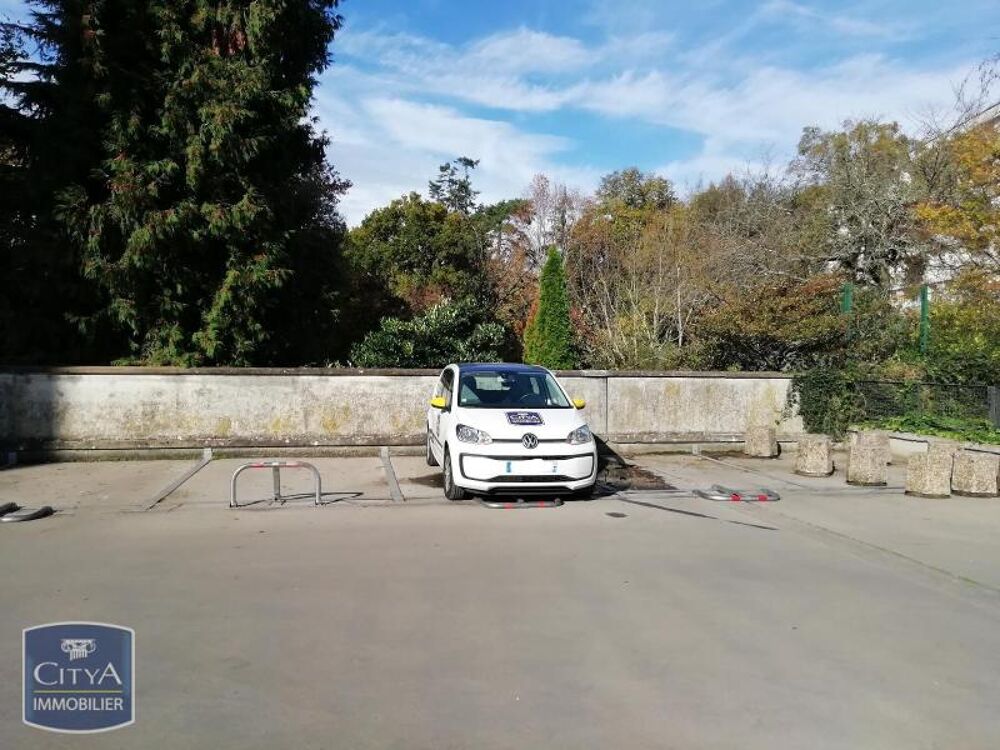 location Parking / Garage - 9 m² Angers (49100)