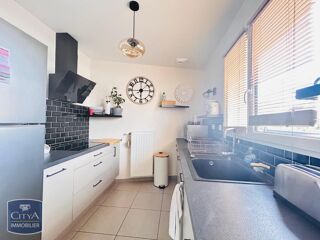 Maison à louer 4 pièces 80 m²