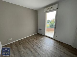  Appartement à louer 2 pièces 55 m²
