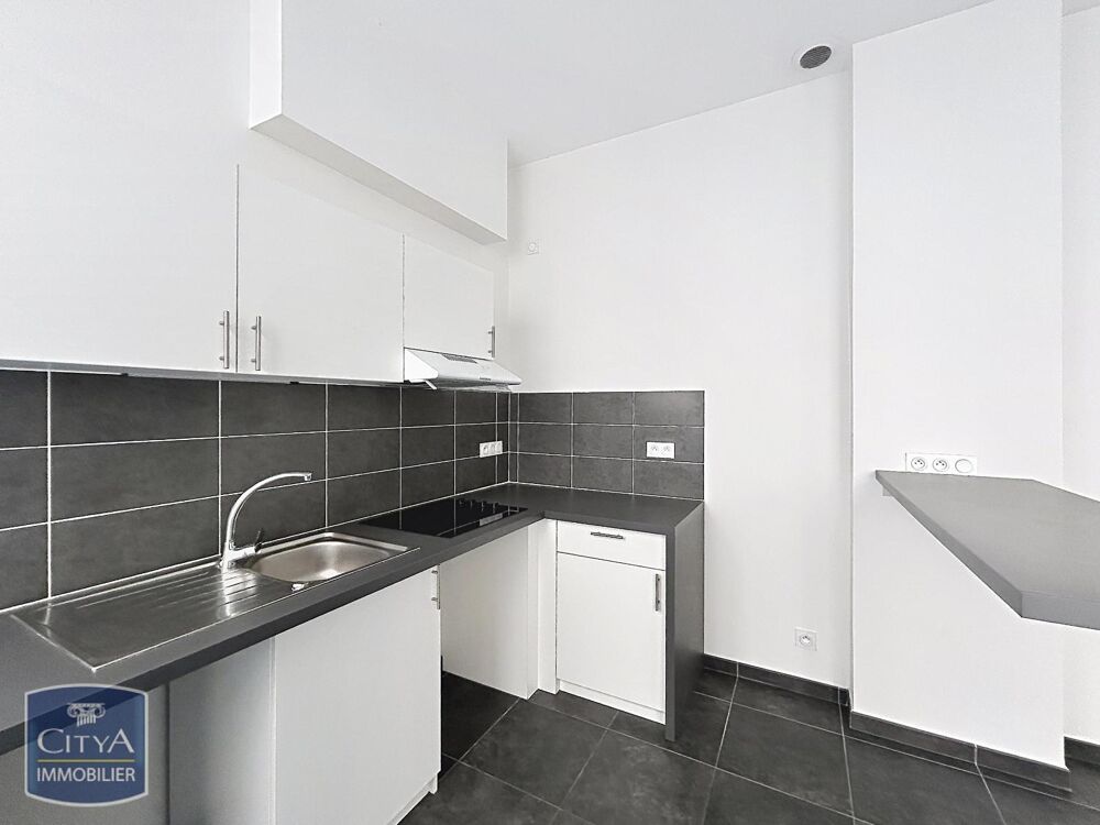 location Appartement - 3 pièce(s) - 56 m² Lyon 1