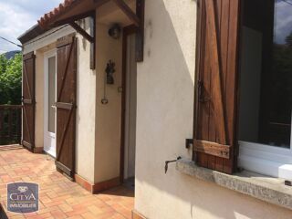  Appartement à louer 3 pièces 90 m²