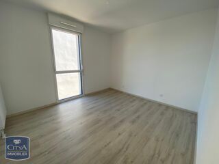  Appartement à louer 3 pièces 61 m²