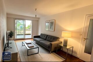  Appartement à louer 2 pièces 41 m²