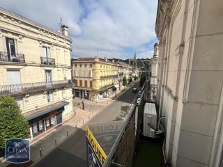  Appartement à louer 3 pièces 65 m²