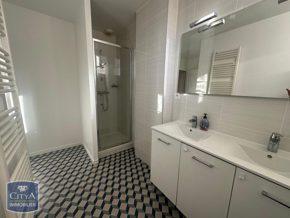 location Appartement - 4 pièce(s) - 111 m² Clermont-Ferrand (63100)