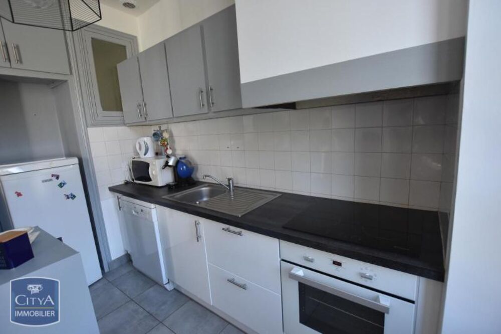 À louer : Appartement T3 situé à Mortagne sur Sèvre, dan....