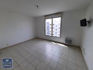  Appartement à louer 1 pièce 25 m²