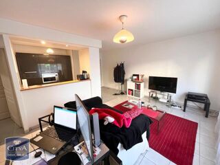  Appartement à louer 2 pièces 44 m²