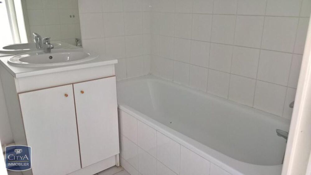 location Appartement - 3 pièce(s) - 53 m² Nîmes (30000)