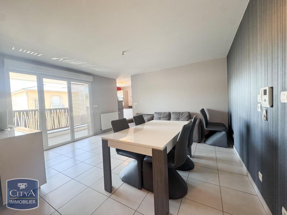 location Appartement - 3 pièce(s) - 62 m² Mâcon (71000)