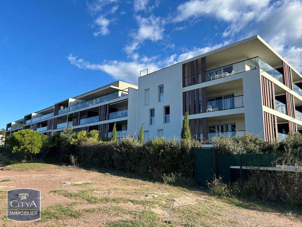 location Appartement - 1 pièce(s) - 42 m² Fréjus (83600)