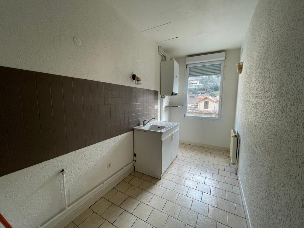 location Appartement - 3 pièce(s) - 58 m² Vals-les-Bains (07600)