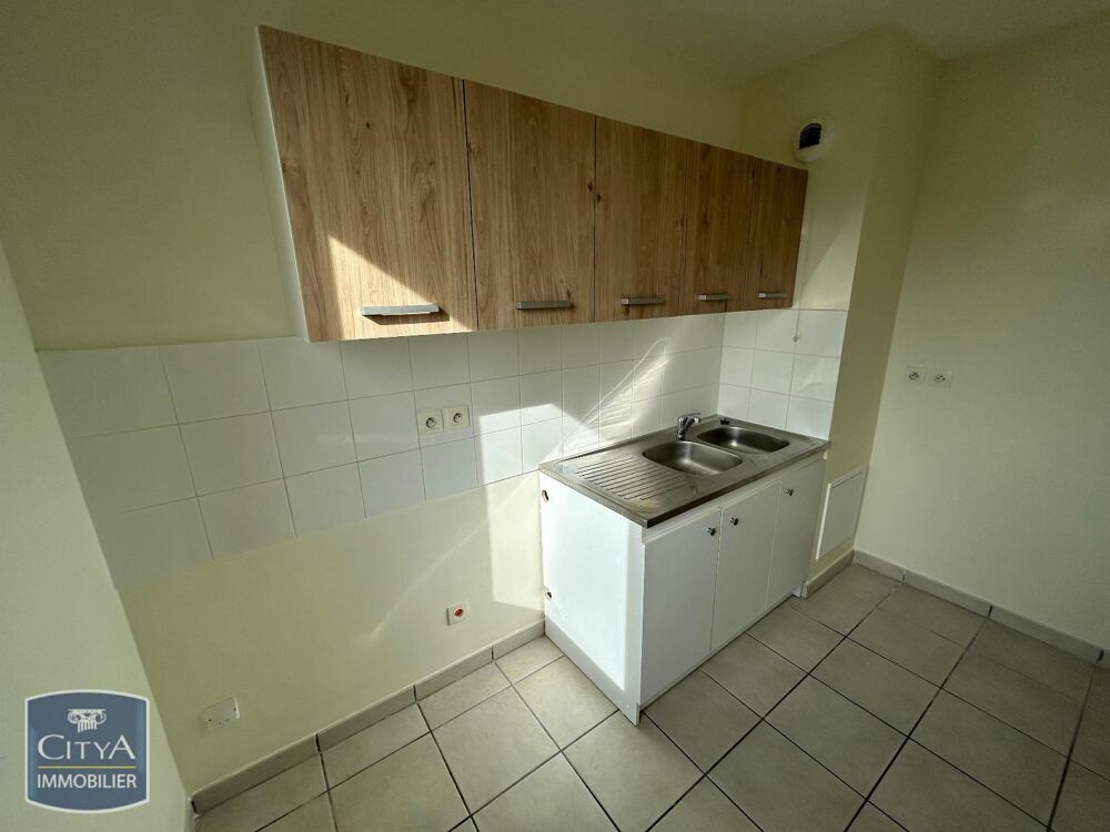 location Appartement - 3 pièce(s) - 61 m² Aubière (63170)