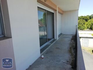  Appartement à louer 2 pièces 45 m²