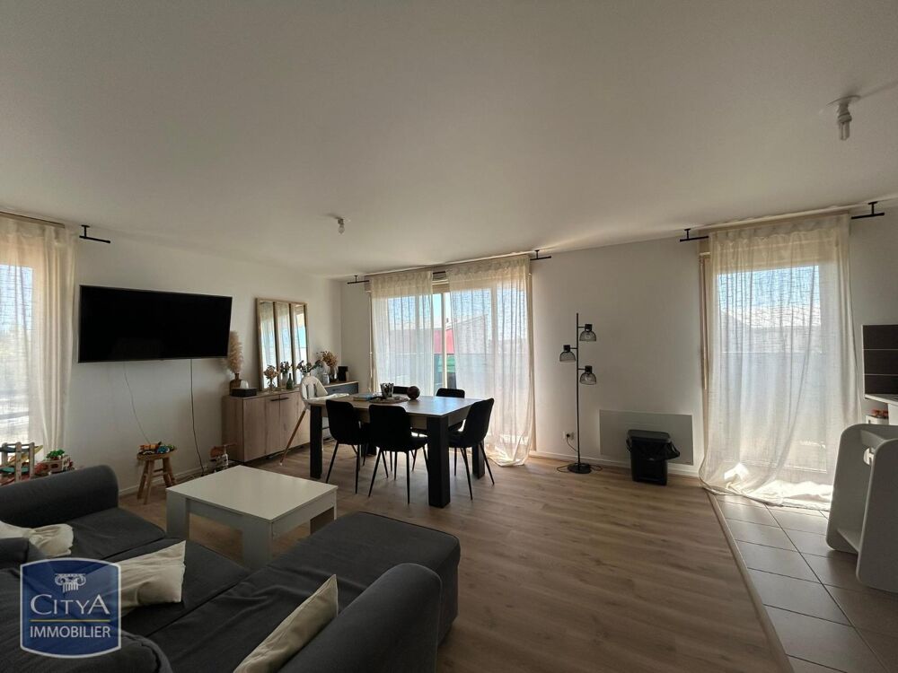 EXCLUSIVITÉ - À LOUER - T3 AVEC TERRASSE - LE COUDRAY À ....