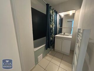  Appartement à louer 2 pièces 44 m²