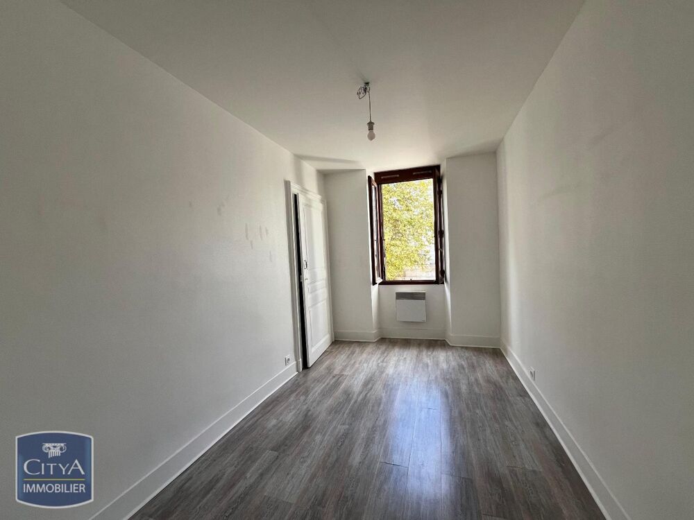 location Appartement - 4 pièce(s) - 86 m² Chambéry (73000)