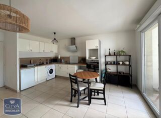  Appartement à louer 3 pièces 57 m²