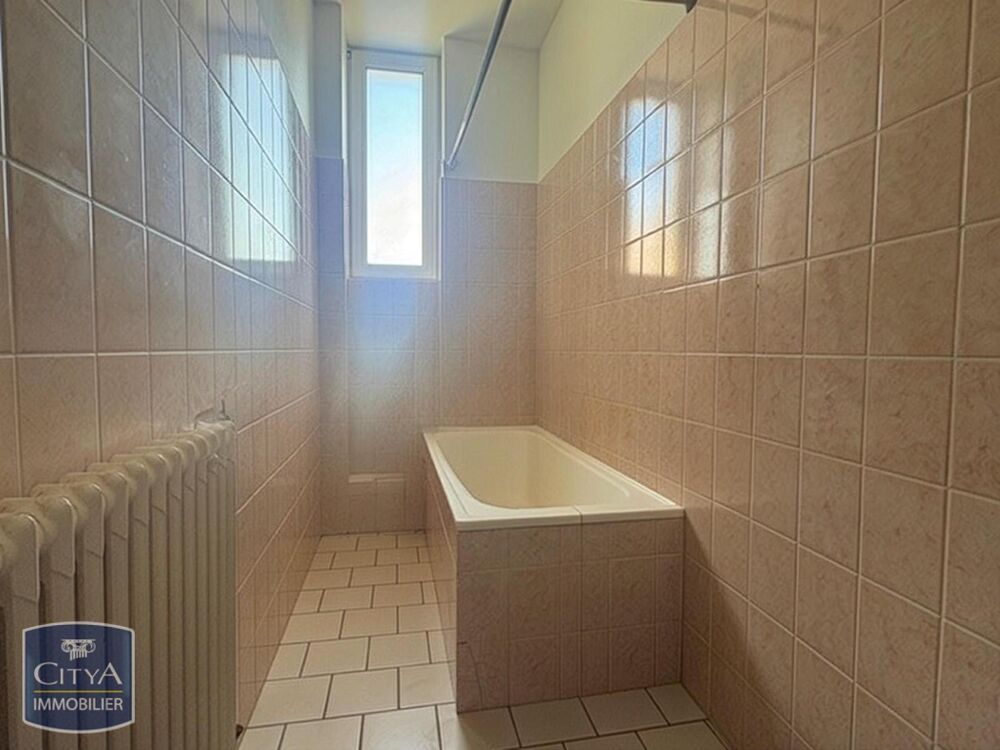 À LOUER - APPARTEMENT 3 PIECES - RUE DE CUSTINES (57000,....