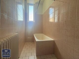  Appartement à louer 3 pièces 58 m²