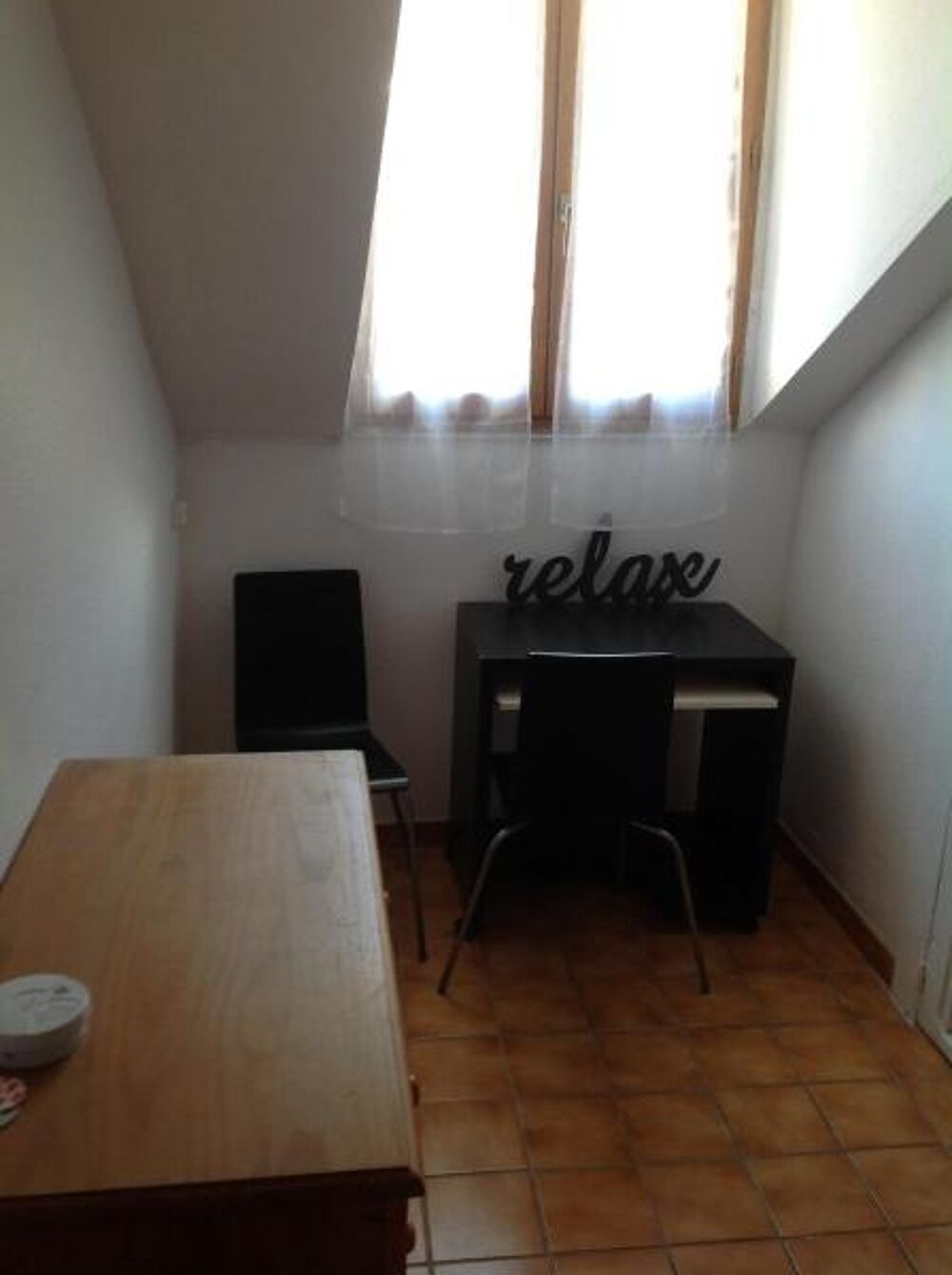 Studio meublé et rénové - prox tréfilerie - 32 Rue de TA....