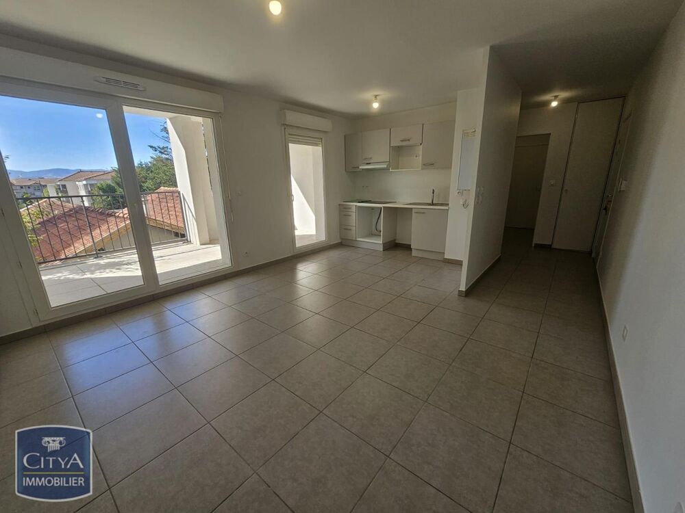 location Appartement - 3 pièce(s) - 56 m² Jassans-Riottier (01480)