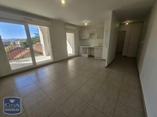  Appartement à louer 3 pièces 56 m²