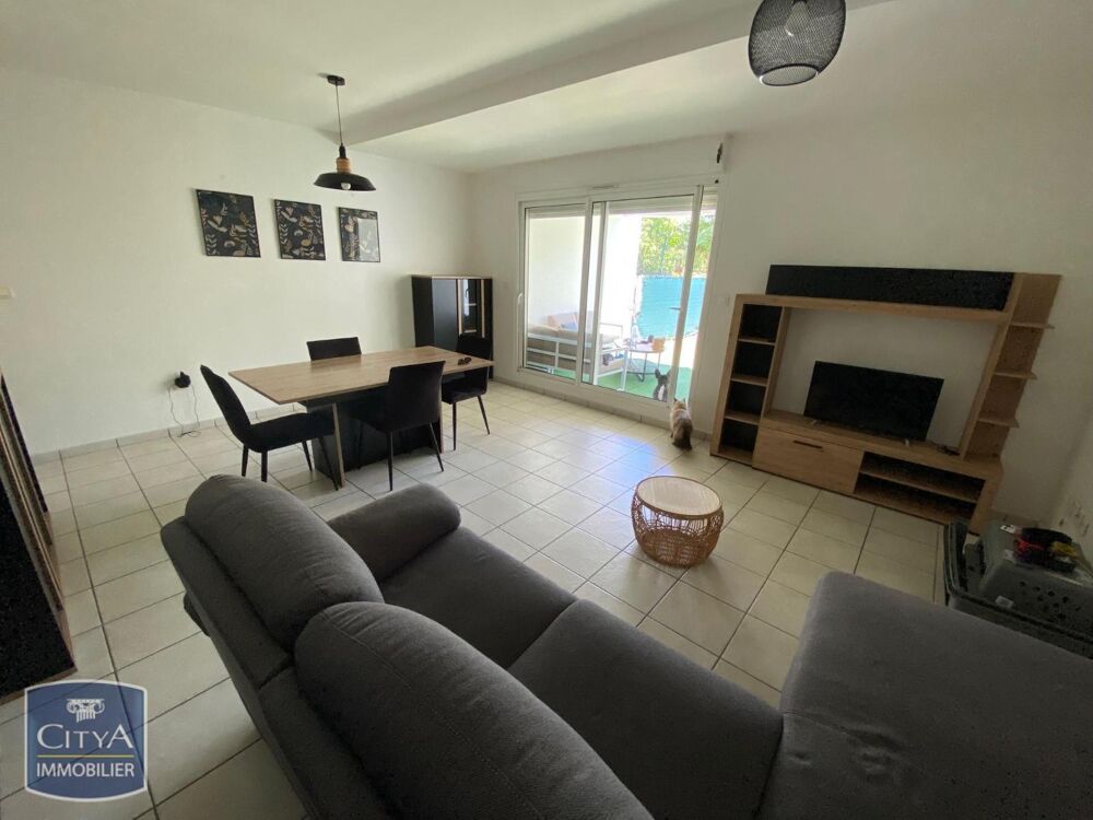 location Appartement - 3 pièce(s) - 72 m² Saint-Paul (97460)
