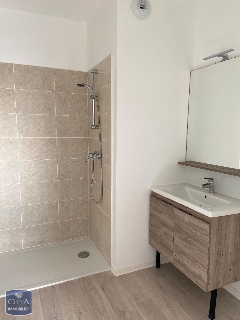 À LOUER : Appartement T4 à Lormont, 33310. Découvrez cet....