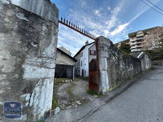  Parking / Garage à louer 