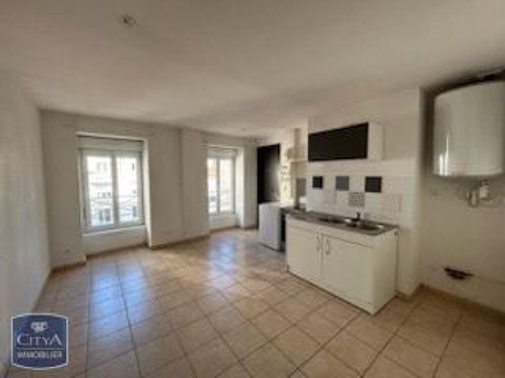 Nous vous proposons à la location un appartement de type....